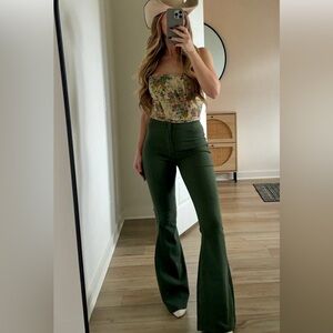 WILLOW BOUTIQUE🌿JEANS